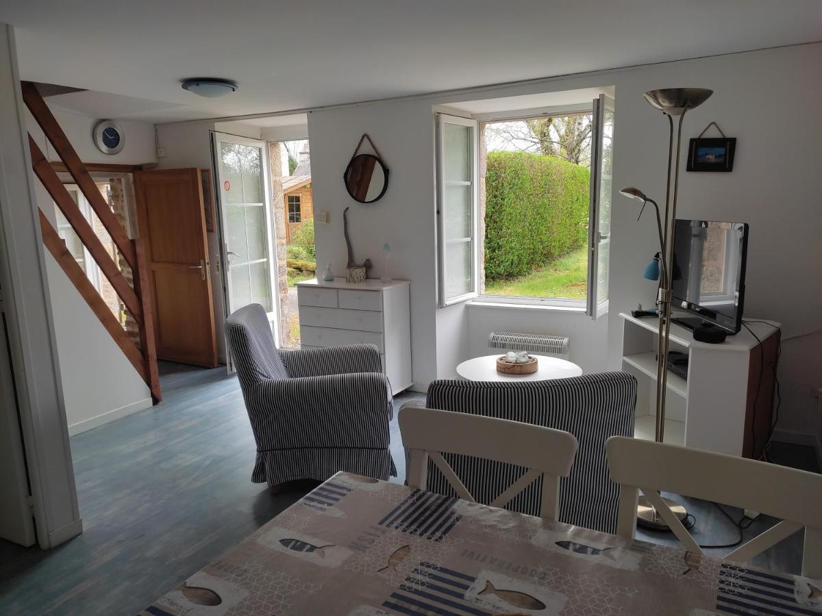 Petite Et Grande Longeres Familiale Avec Jardin - Nature & Plages Limerzel Exteriör bild